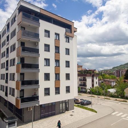 Iskra Apartment Banja Luka Bagian luar foto
