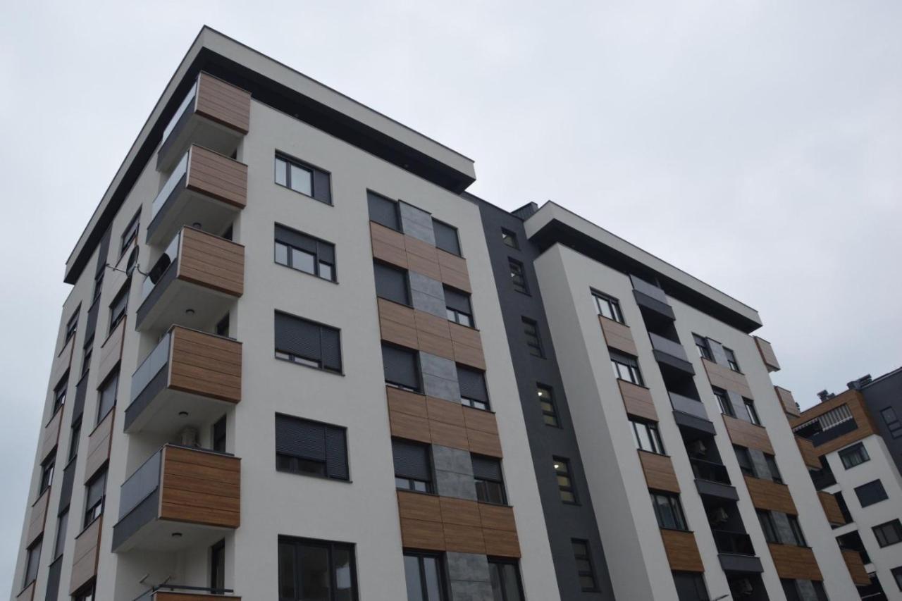 Iskra Apartment Banja Luka Bagian luar foto
